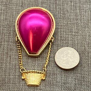 Vintage Hot Air Balloon Brooch 3.5 In Gold Magenta Cabochon Hot Pink Purple Glam